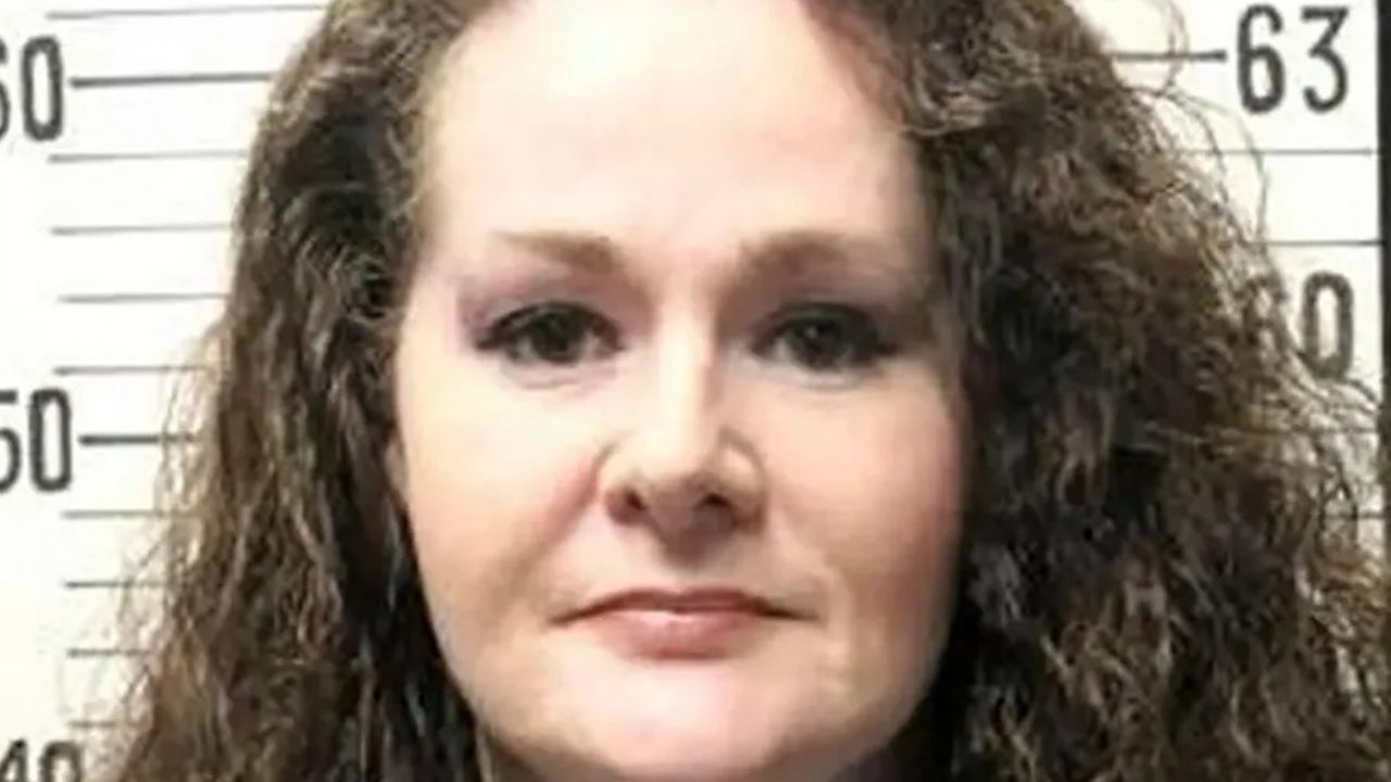 What happens if you survive a death penalty as Christa Pike is still alive after two injections