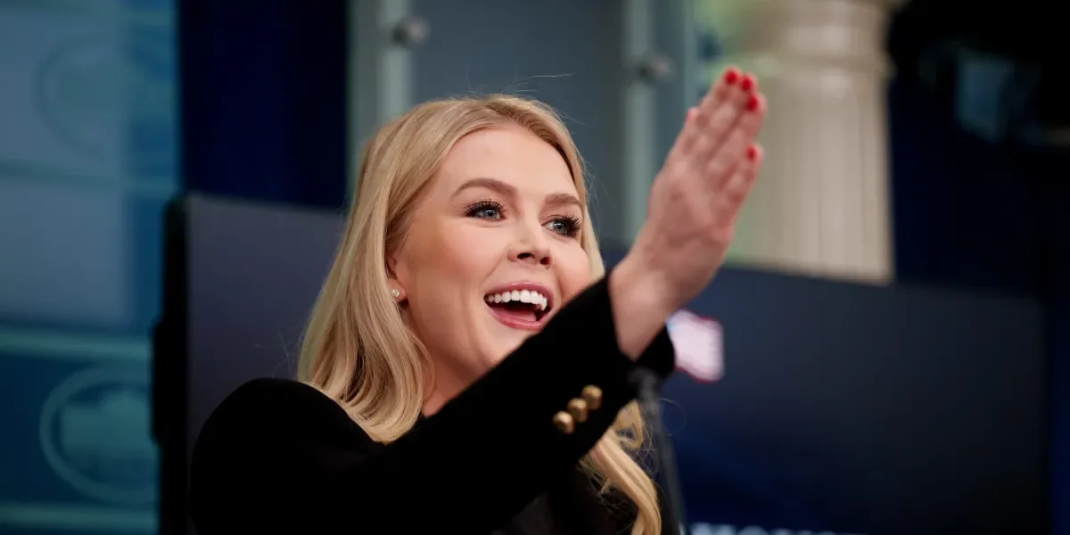 Karoline Leavitt Offers Help to Trump After His New Press Secretary Lasted Just 5 Days — and Her Words About the Outgoing Pick Say It All